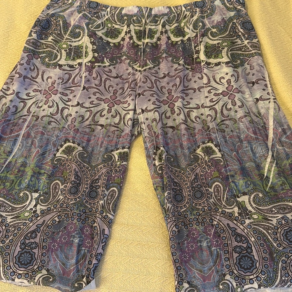 2X decorative print cropped Capri pajama bottoms